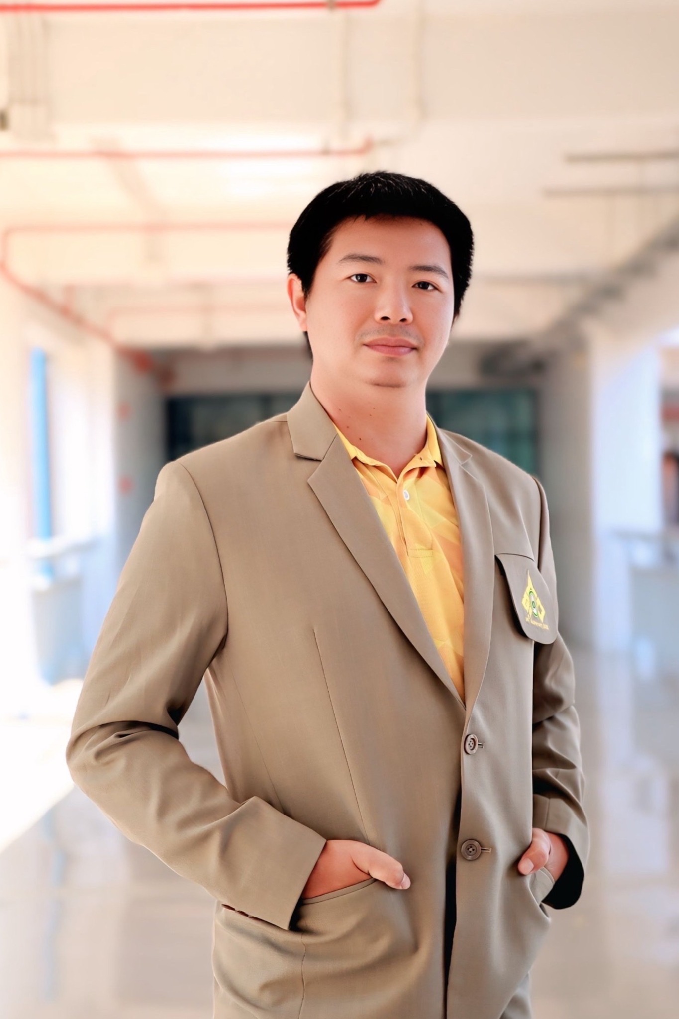 นายปรัชญา ไชยวงศ์